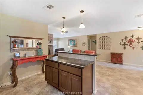 4513 Taft Ct, Bryan, TX 77802 photo 7