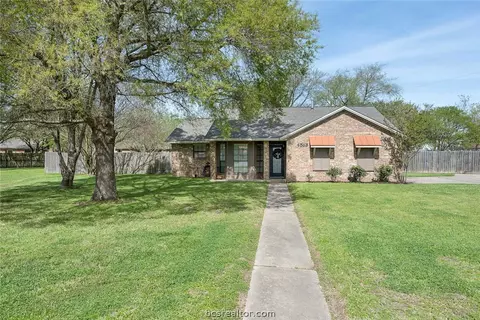 4513 Taft Ct, Bryan, TX 77802 photo 1