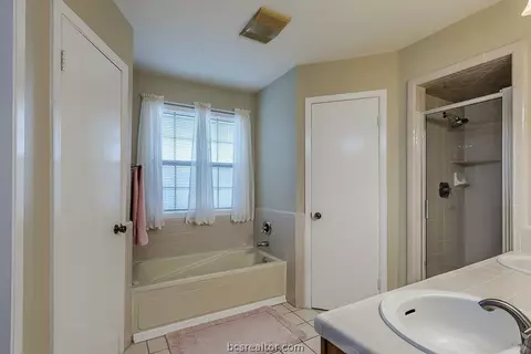 2617 Briton Dr, Bryan, TX 77802 photo 14