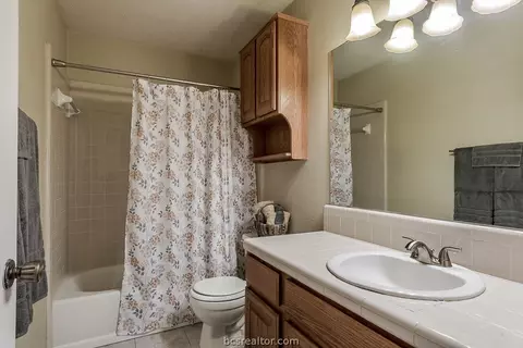 2617 Briton Dr, Bryan, TX 77802 photo 8