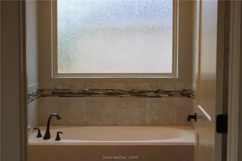 3105 Evan Dr, Bryan, TX 77802 photo 24