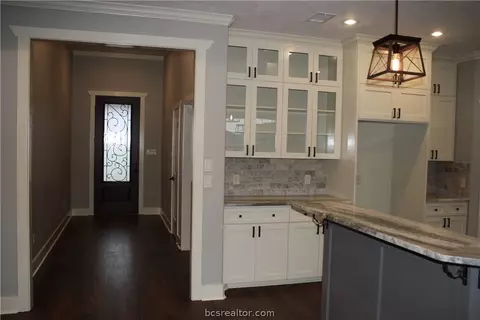 3105 Evan Dr, Bryan, TX 77802 photo 11