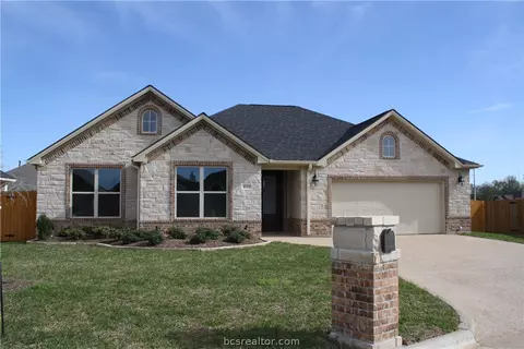 3105 Evan Dr, Bryan, TX 77802 photo 1