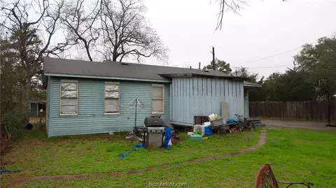 307 Tatum St, Bryan, TX 77803 photo 11