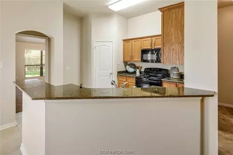 2032 Mountain Wind Loop, Bryan, TX 77807 photo 10