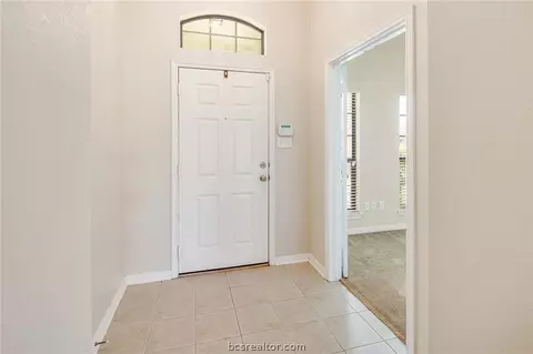 2032 Mountain Wind Loop, Bryan, TX 77807 photo 3
