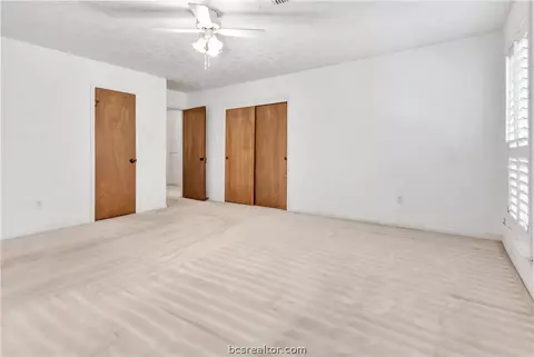 2527 Willow Bend Dr, Bryan, TX 77802 photo 14