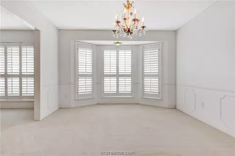 2527 Willow Bend Dr, Bryan, TX 77802 photo 5
