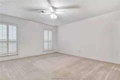 2527 Willow Bend Dr, Bryan, TX 77802 photo 13