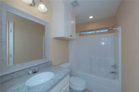 600 Ash St, Bryan, TX 77803 photo 11