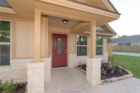 600 Ash St, Bryan, TX 77803 photo 3