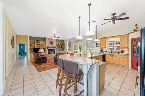 6622 Ethan Ln, Bryan, TX 77808 photo 11
