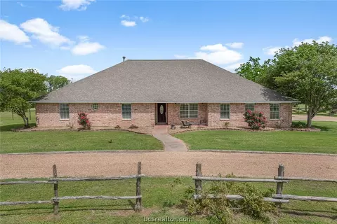 6622 Ethan Ln, Bryan, TX 77808 photo 1
