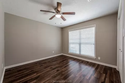 515 Helena St, Bryan, TX 77801 photo 13