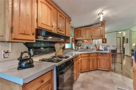 40470 Bosque Rd, Hempstead, TX 77445 photo 36
