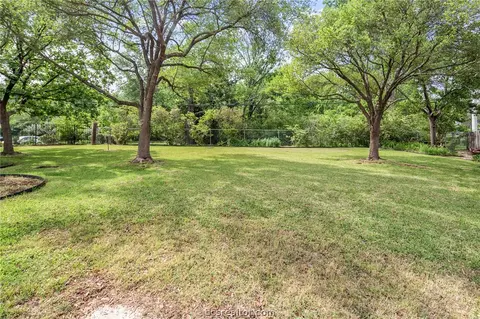 2903 Braeburn St, Bryan, TX 77802 photo 23