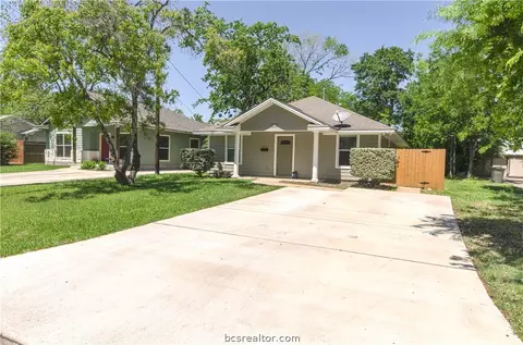 1204 Batts St, Bryan, TX 77803 photo 17