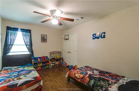 1204 Batts St, Bryan, TX 77803 photo 15