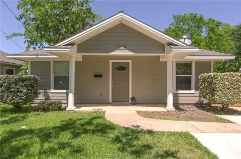 1204 Batts St, Bryan, TX 77803 photo 1