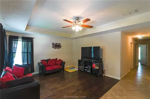 1204 Batts St, Bryan, TX 77803 photo 6