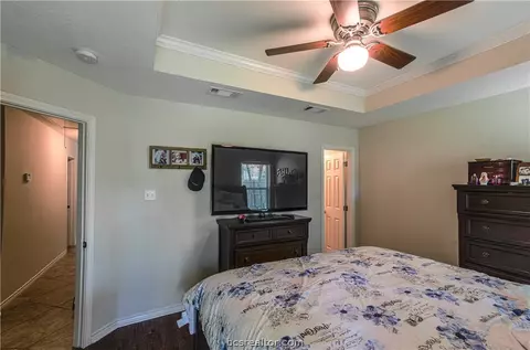 1204 Batts St, Bryan, TX 77803 photo 10