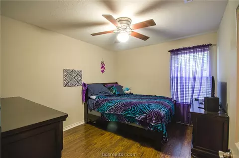 1204 Batts St, Bryan, TX 77803 photo 12