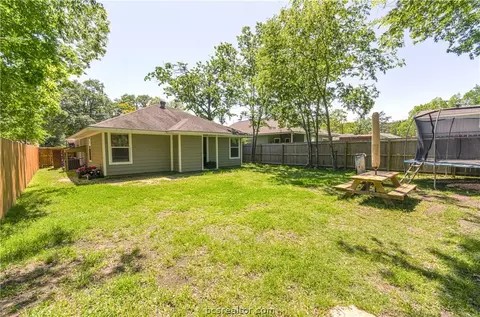 1204 Batts St, Bryan, TX 77803 photo 19