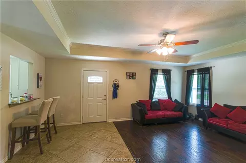 1204 Batts St, Bryan, TX 77803 photo 4