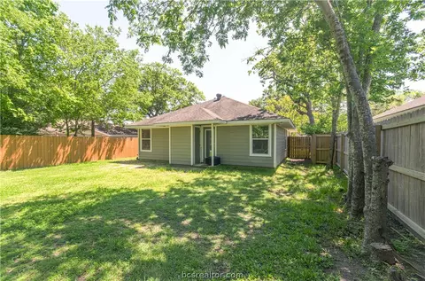 1204 Batts St, Bryan, TX 77803 photo 20