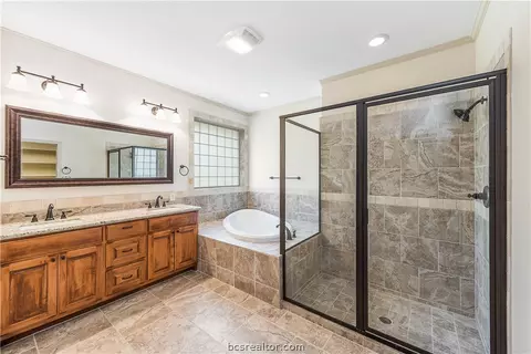 6867 Mccrae Ln, Bryan, TX 77808 photo 14