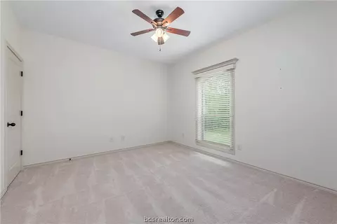 6867 Mccrae Ln, Bryan, TX 77808 photo 16
