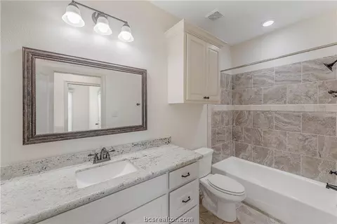 6867 Mccrae Ln, Bryan, TX 77808 photo 18