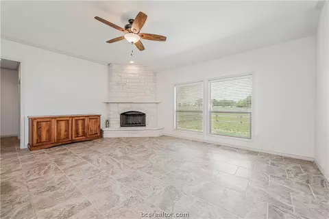 6867 Mccrae Ln, Bryan, TX 77808 photo 12