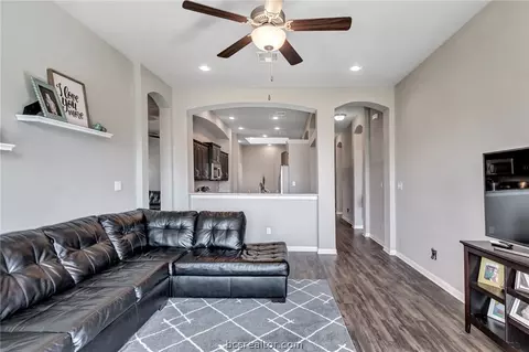 3049 Positano Loop, Bryan, TX 77808 photo 6