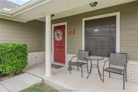 2100 Forge Hill Rd, Bryan, TX 77801 photo 3
