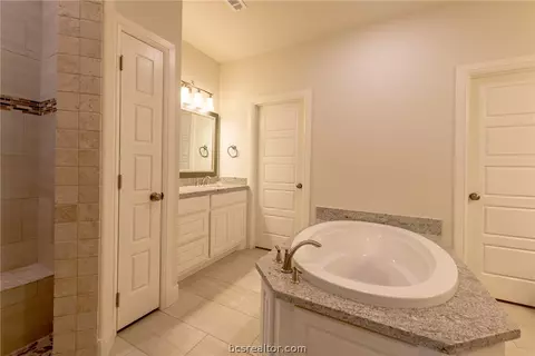 3504 Foxcroft Path, Bryan, TX 77808 photo 15