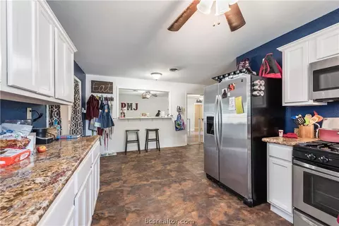 415 Gilbert St, Bryan, TX 77801 photo 9