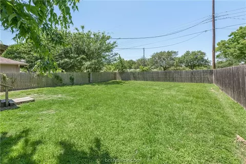 3207 Timberline Dr, Bryan, TX 77802 photo 15