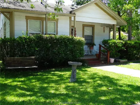 1207 E 25th St, Bryan, TX 77803 photo 27