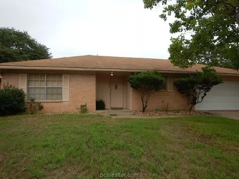 1617 Luza St, Bryan, TX 77802 photo 1