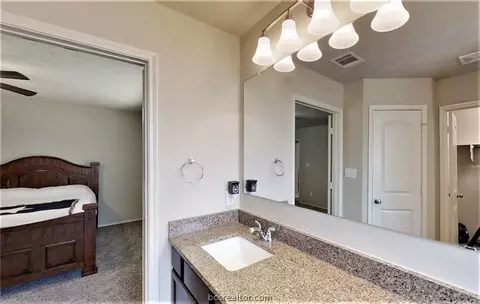 2544 Elkhorn Trl, Bryan, TX 77803 photo 15