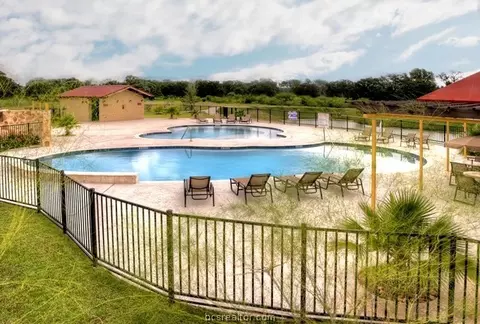 2134 Naples Way, Bryan, TX 77808 photo 5