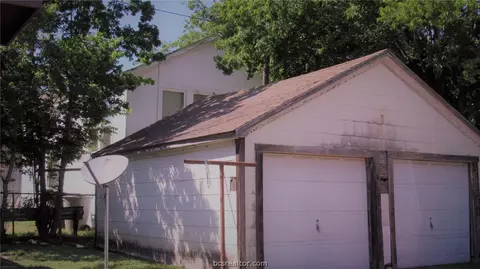 910 E 29th St, Bryan, TX 77803 photo 7
