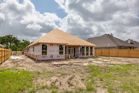 2916 Archer Dr, Bryan, TX 77808 photo 5
