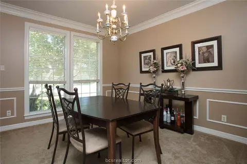 4607 Locksford, Bryan, TX 77802 photo 5