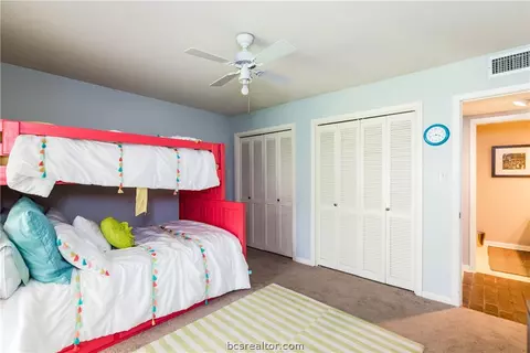 905 Ruskin Dr, Bryan, TX 77802 photo 38