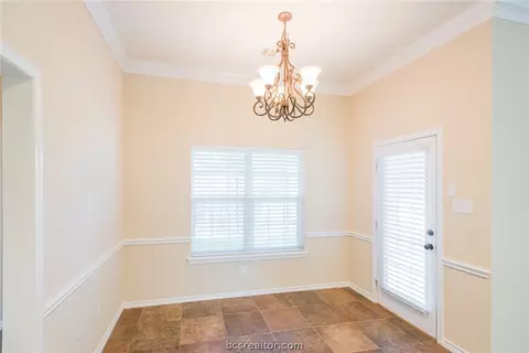 3804 Park Hampton Dr, Bryan, TX 77802 photo 12