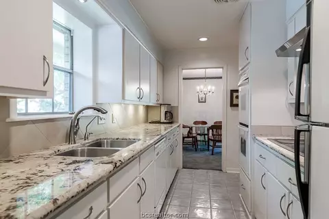 3510 Spring Ln, Bryan, TX 77802 photo 8