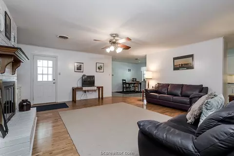 3510 Spring Ln, Bryan, TX 77802 photo 12