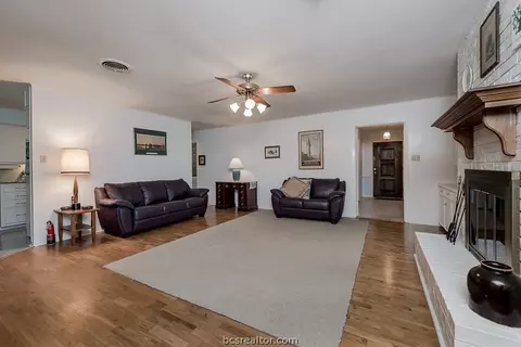 3510 Spring Ln, Bryan, TX 77802 photo 10